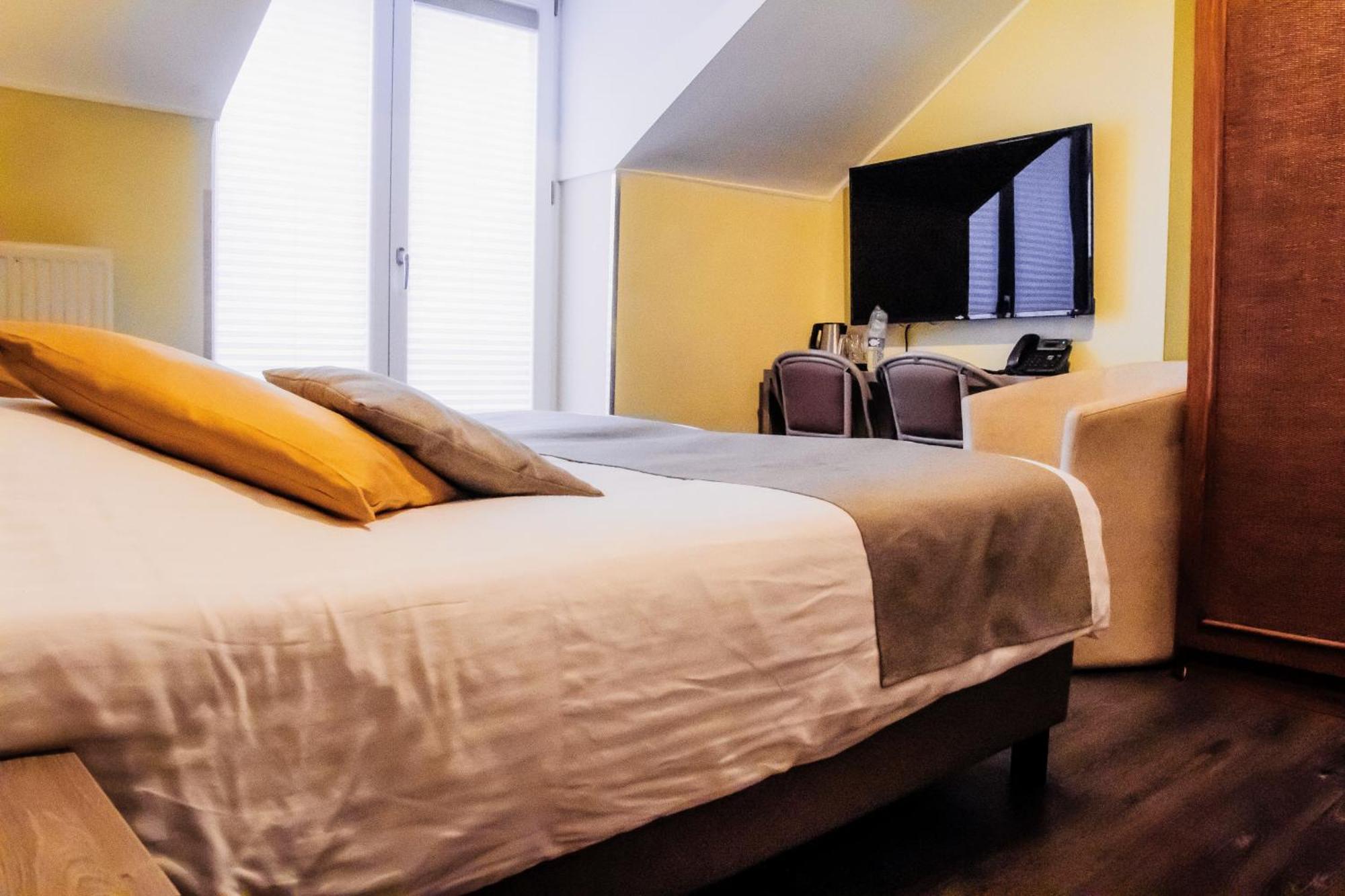 Hotel Des Postes Houffalize Kültér fotó